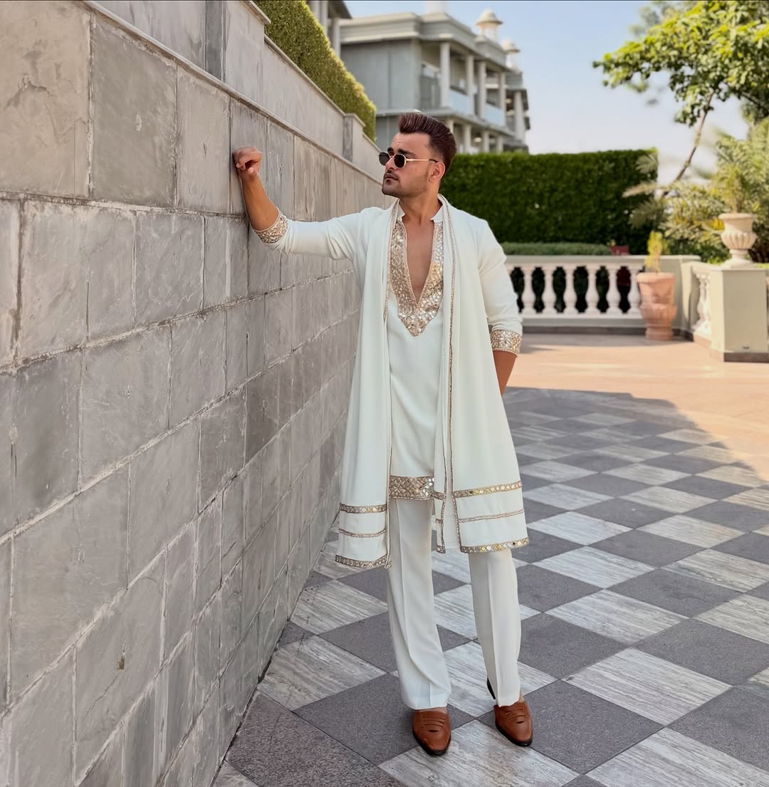 Mirror work white kurta With Duppta