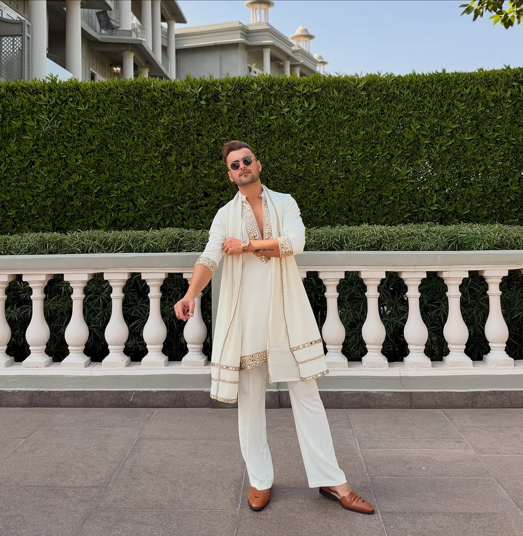 Mirror work white kurta With Duppta