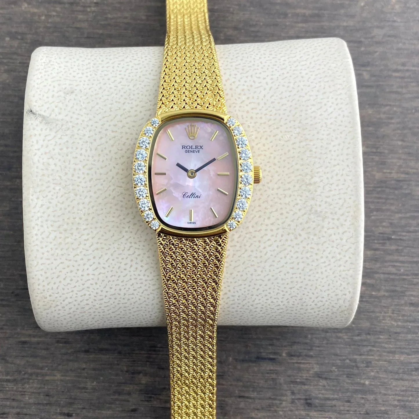 R_olex Womens Golden