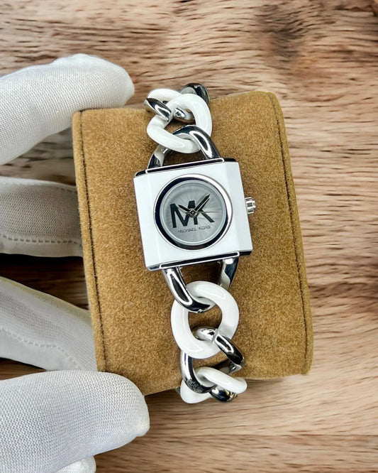 M_ichael K_ors Silver White Lennox