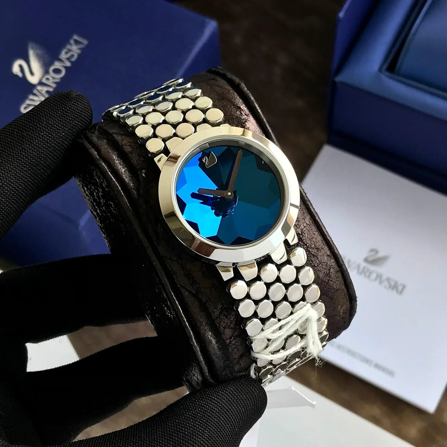 S_warovski L_ake of S_himmer
