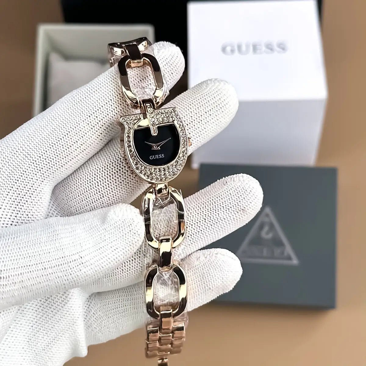 G_uess G_IA Women Collection