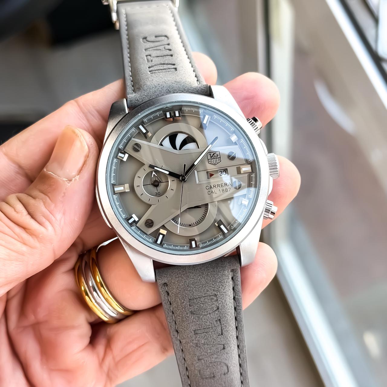 Grey Color Chronograph Leather Men's Watch For Formal & Casual Use M1122