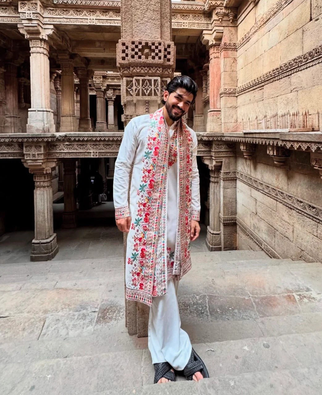 coloreful embroidery kurta with duppta