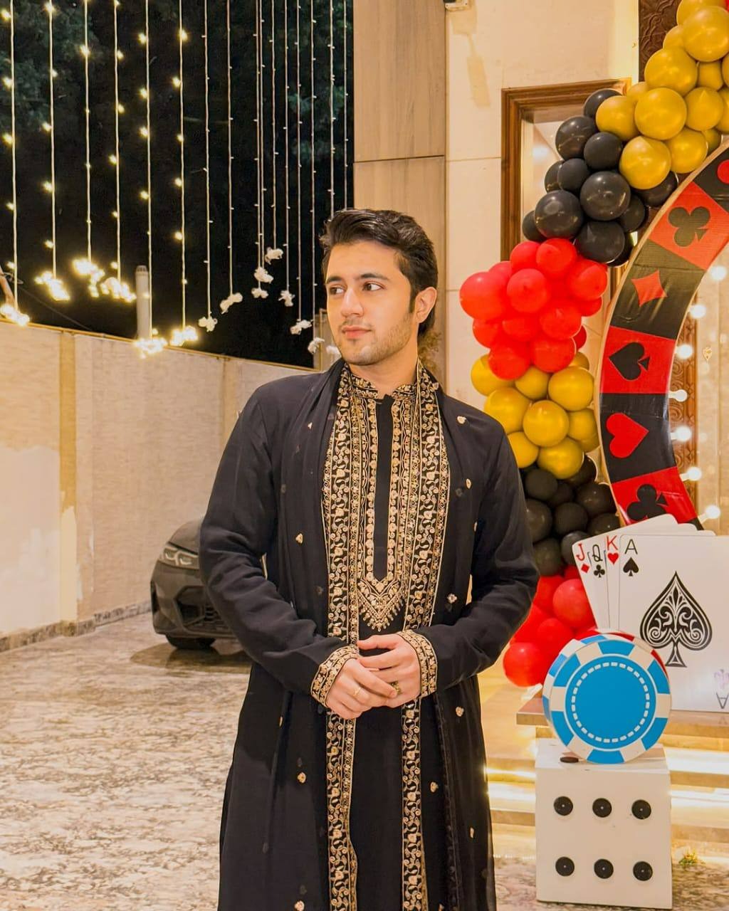 The Power of Black — Royal Elegance Redefined with Golden Grandeur ✨🖤