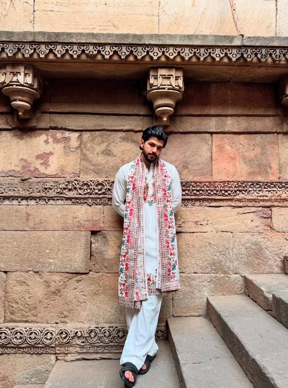 coloreful embroidery kurta with duppta