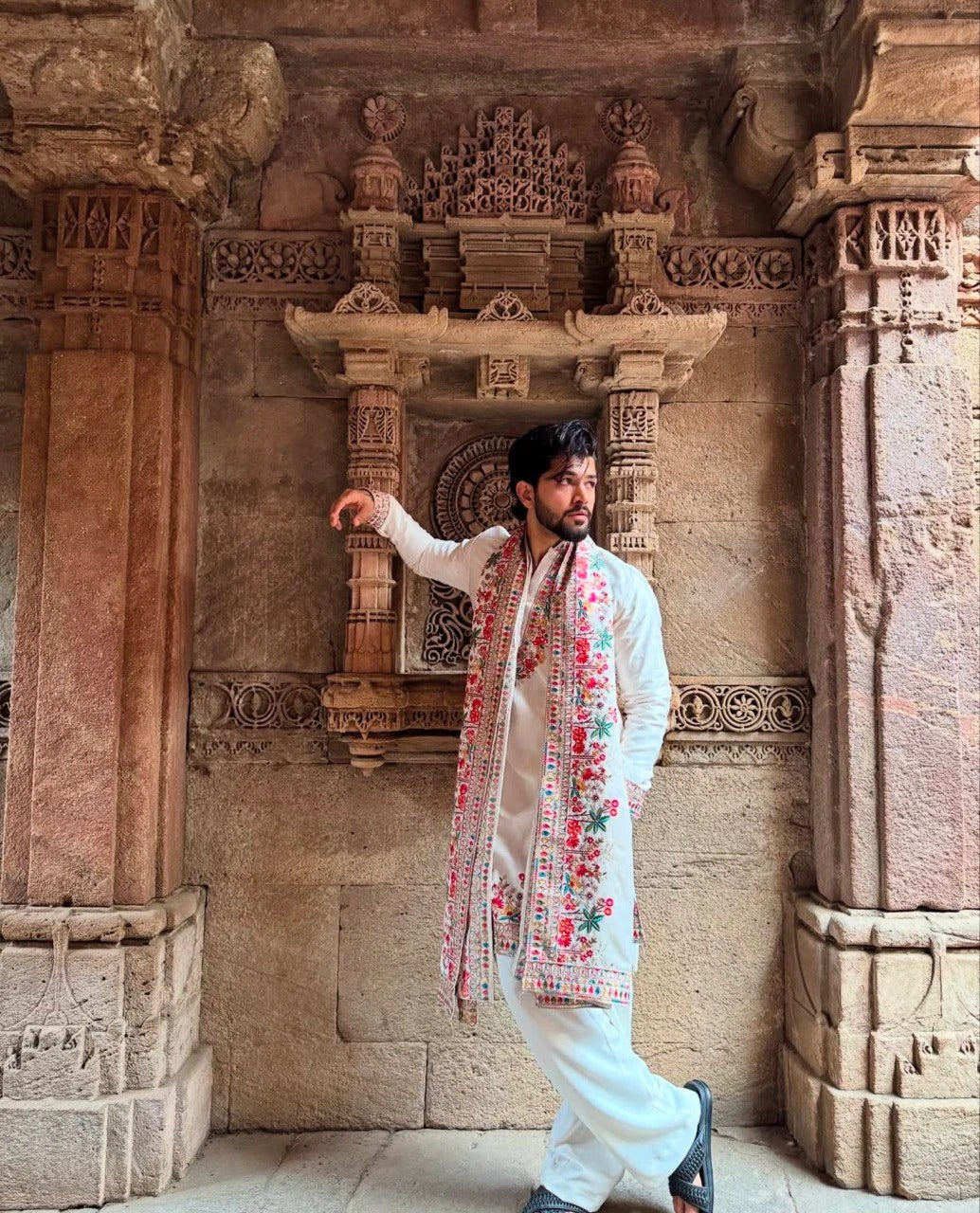 coloreful embroidery kurta with duppta
