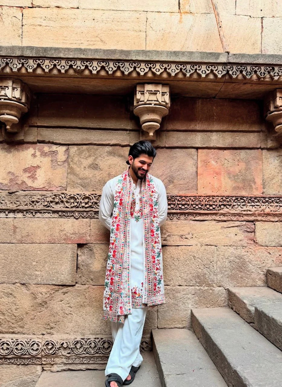 coloreful embroidery kurta with duppta