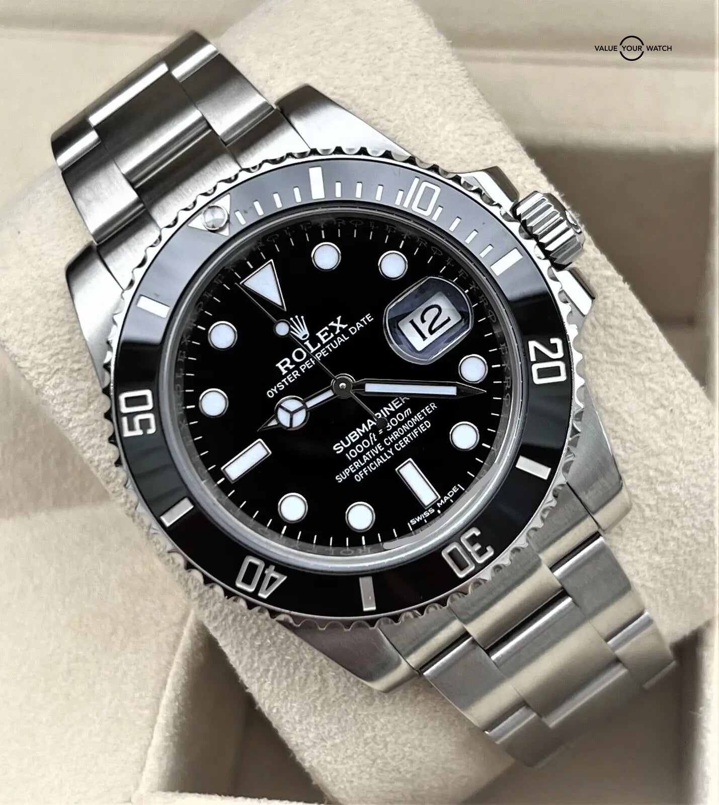 Quartz Black Dial Stainless Steel Strap Watch For Men