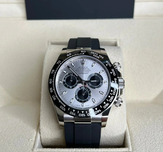 Cosmograph Silver Color Dial Ring Bezel Daytona Chronograph Quartz Chronometer Men's Watch - RLX-1165